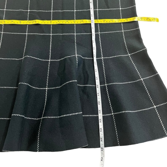 Ann Taylor Dark Gray Check Acrylic Wool Nylon Classic Fall Skirt Size Large NWT - Picture 5 of 12